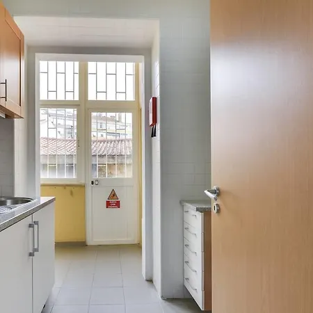 Apartment Cool And Airy In Ajuda